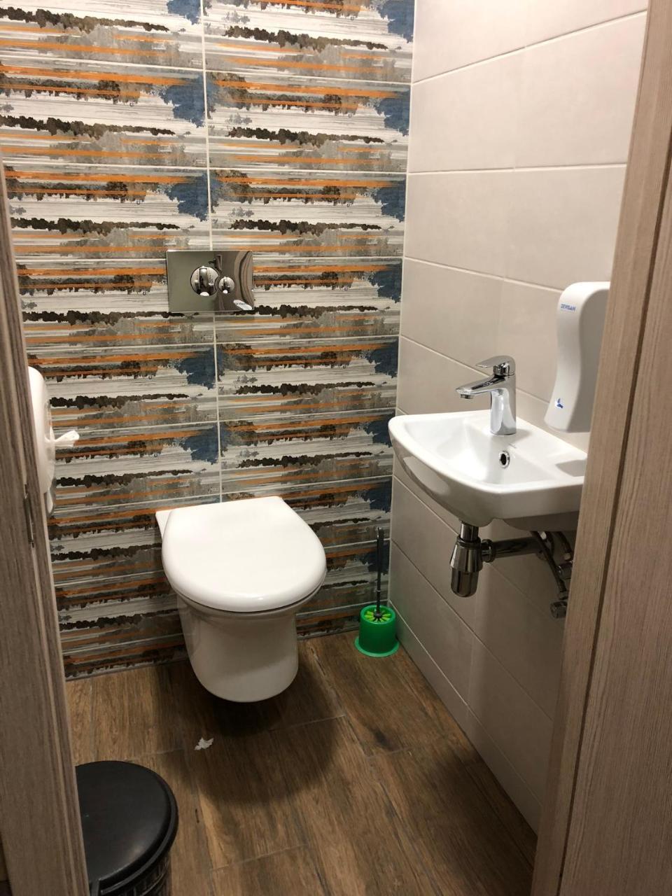 Dream Hostel Zaporizhia Esterno foto